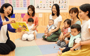 ベビーパーク　三宮神戸マルイ教室のサムネイル画像